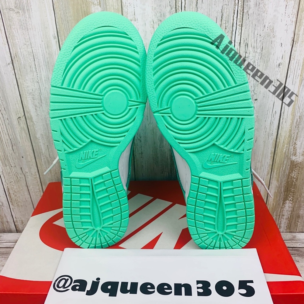 Nike Dunk Low White Green Glow W8 - Picture 6 of 6